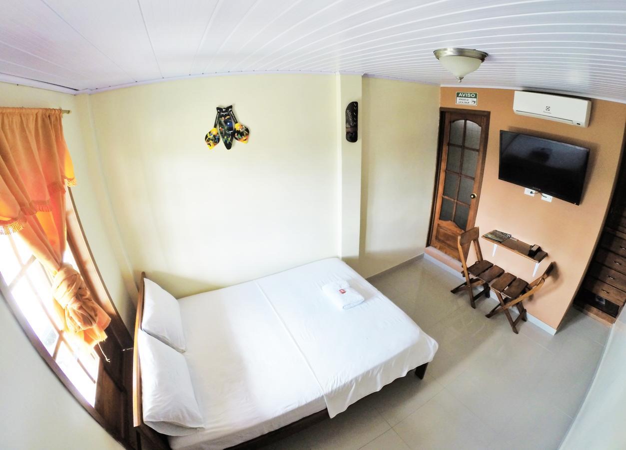 Hostal La Esperanza Летисия Экстерьер фото